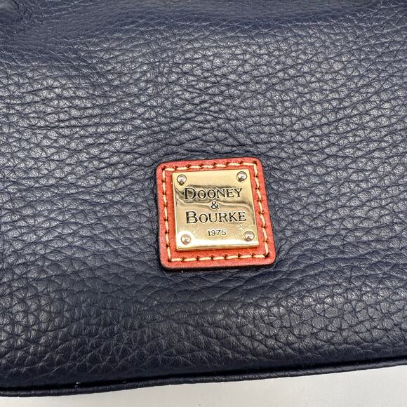 Dooney & Bourke Blue Pebble Grain Large Frame Kisslock Wallet Purse - Picture 4 of 7